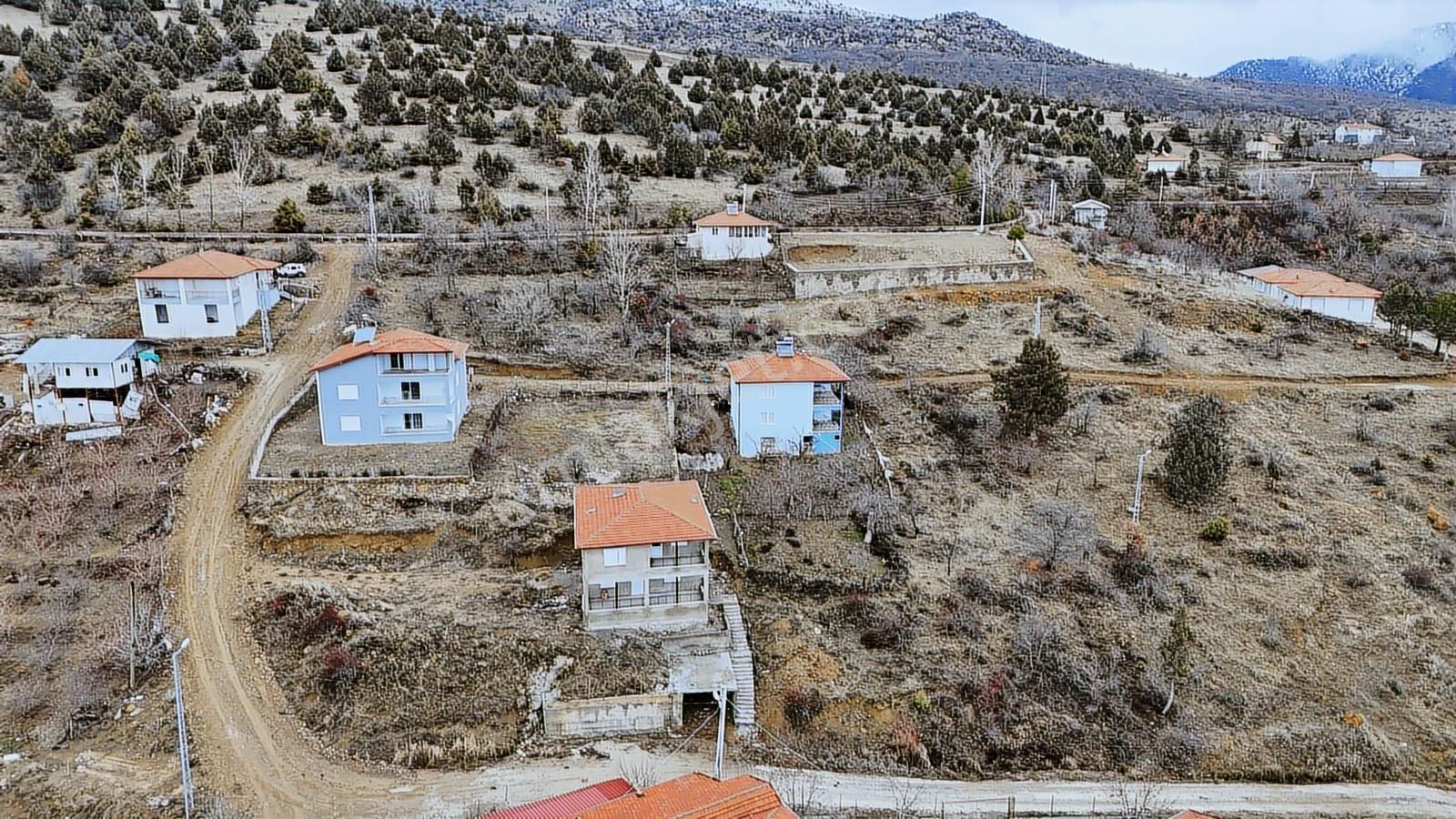 Isparta İli Aksu İlçesi Bahçeli Mahallesi 502 M2 İmarlı Arsa - Görsel 5