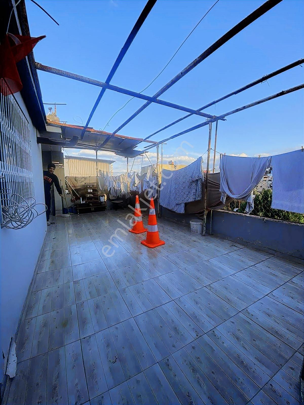 Emlak Store'dan Barış Mahalle'sin De 3 Katlı Müstakil Ev - Görsel 19