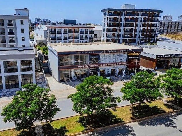 Altıntaş'ta Kardeşkentler Cd.dibinde Bahçe Kullanımlı Eşyalı 1+1 - Görsel 13