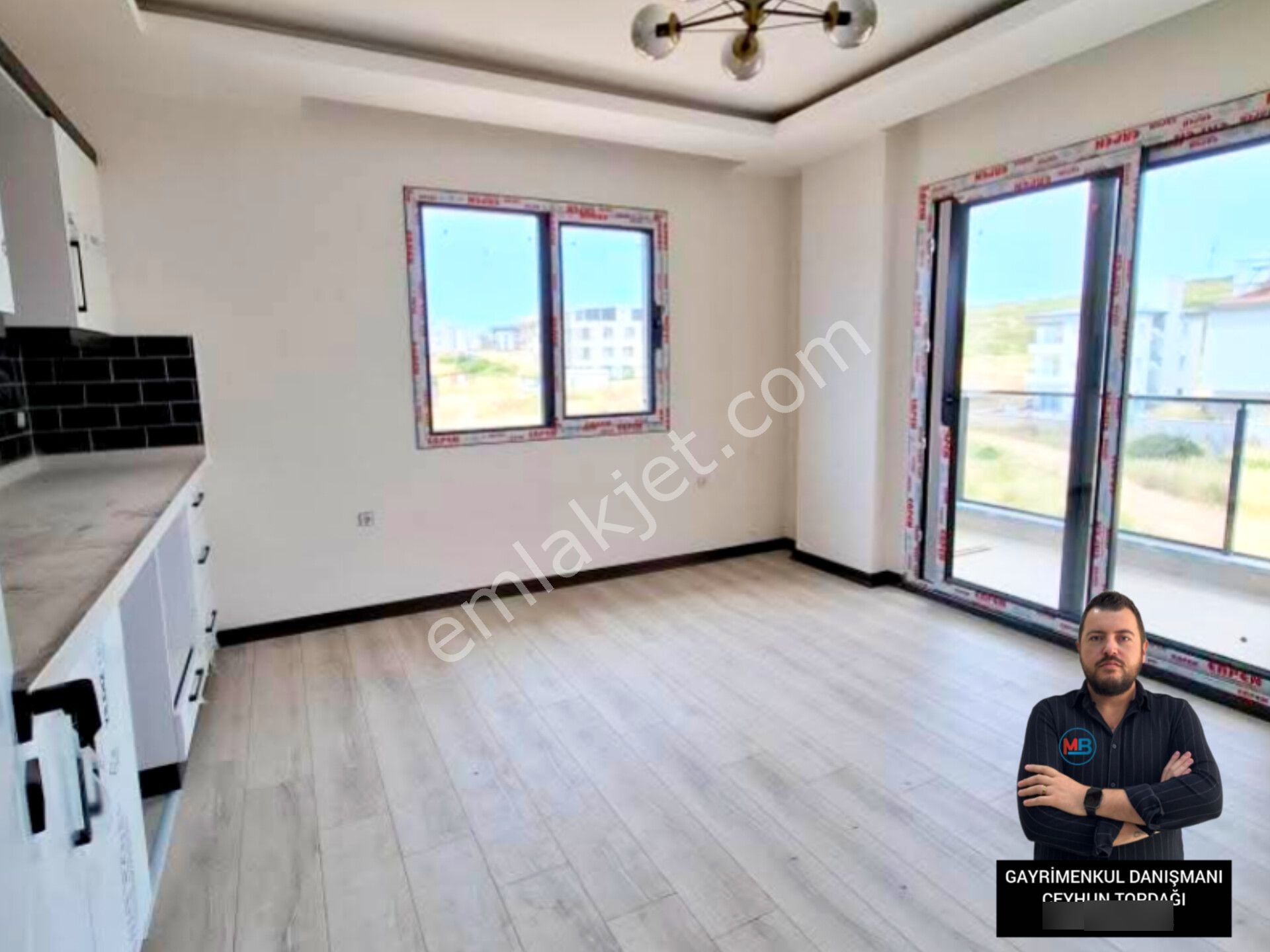 Didim'de Satılık 2+1 Sıfır Daire Ön Cephe Orta Kat Çarşıya Yakın Kı - Görsel 10