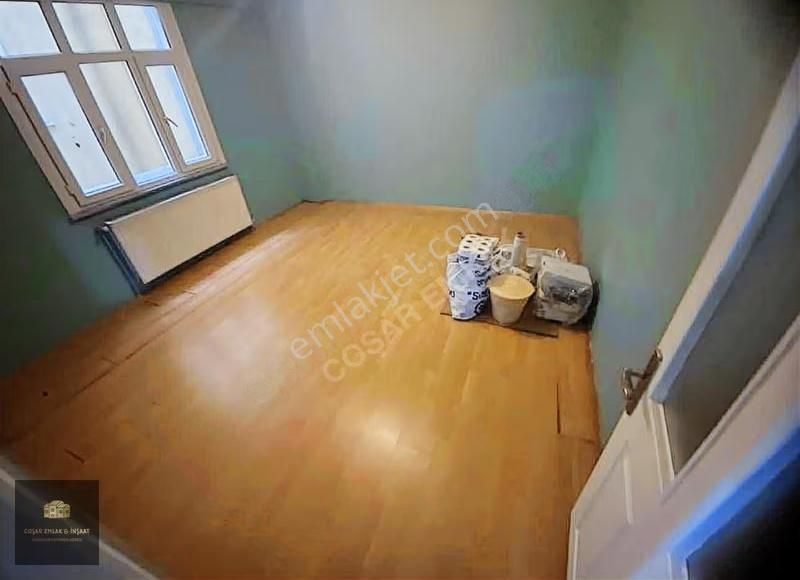 M.akif'de 2+1 1.kat 90m2 Cadde Üzeri Satılık Daire - Görsel 8