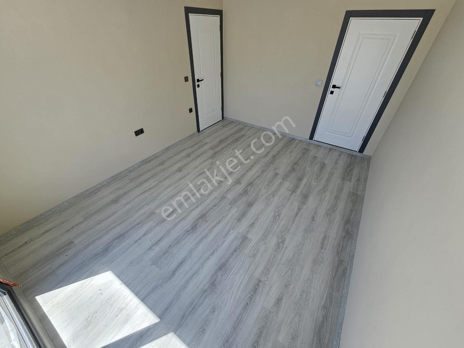 Eu Gayrimenkulden 600 M2 Arsa İçinde Havuzlu 4+1 Müstakil Villa - Görsel 28