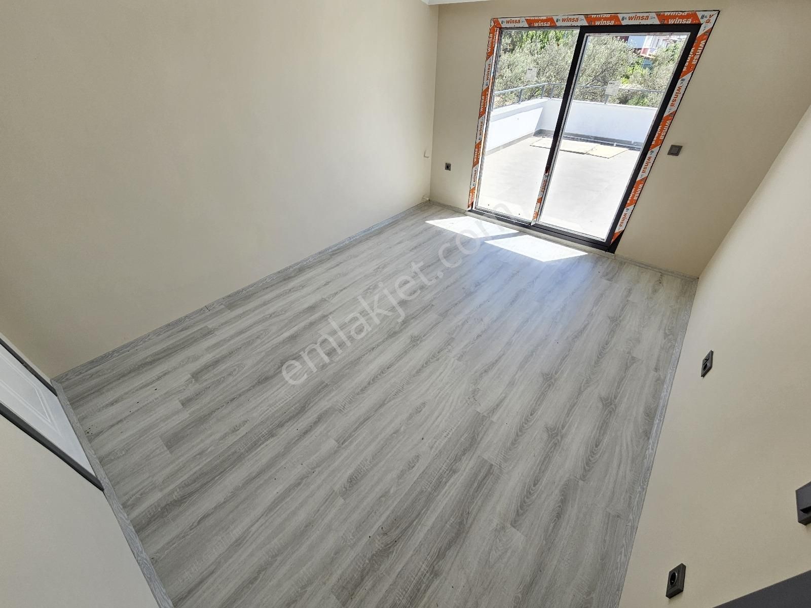 Eu Gayrimenkulden 600 M2 Arsa İçinde Havuzlu 4+1 Müstakil Villa - Görsel 8