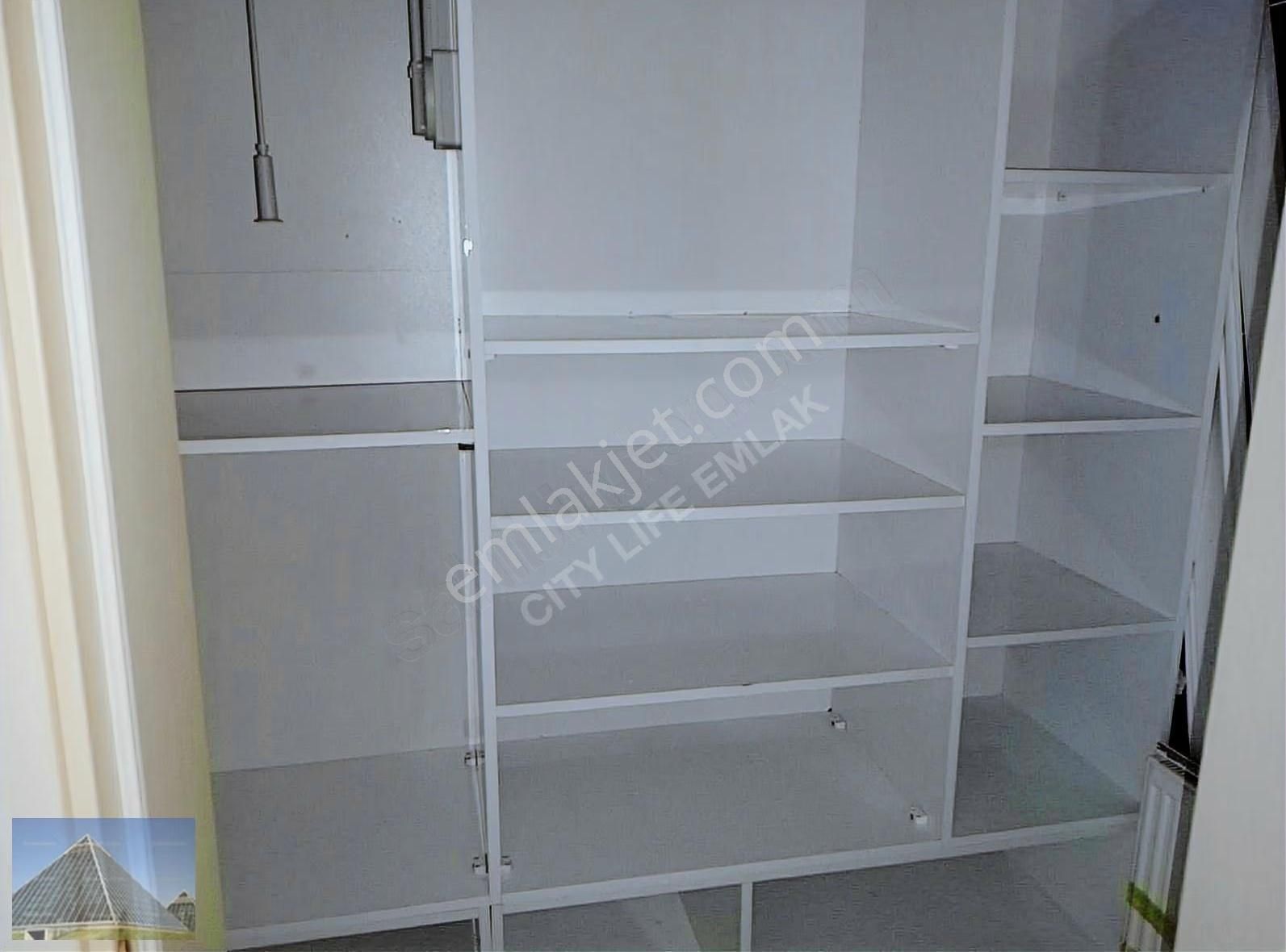 Muhittin Mahallesinde Cadde Üzerinde 190m2 İş Yeri Ofis - Görsel 2