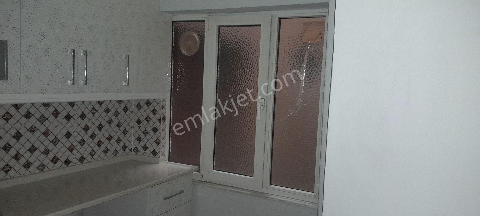 Ara Kat Kombilı Balkonlu Satılık Daire - Görsel 31