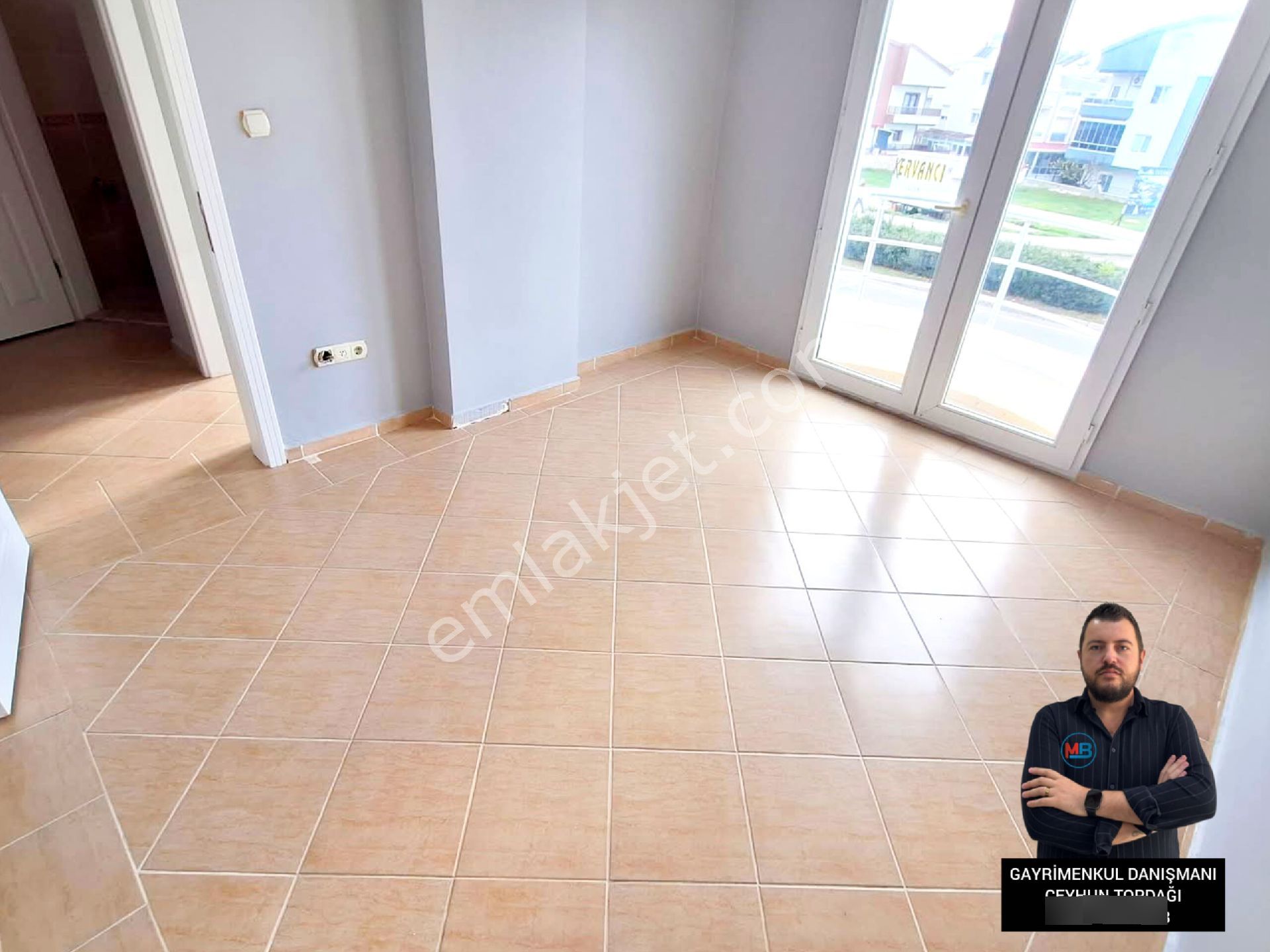 Didim'de Satılık 2+1 Daire Havuzlu Sitede Çarşıya Yakın Konumda ! - Görsel 7