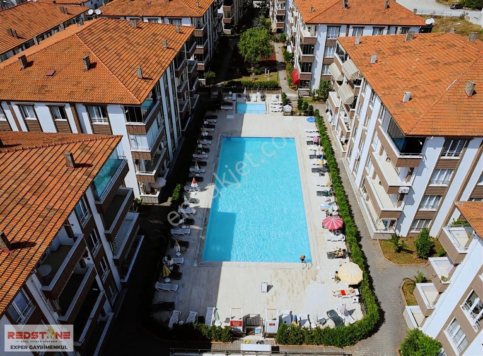 Doğakent Sitesi Havuzlu Kombili Eşyalı 2+1 Ara Kat Yola Cephe - Görsel 2