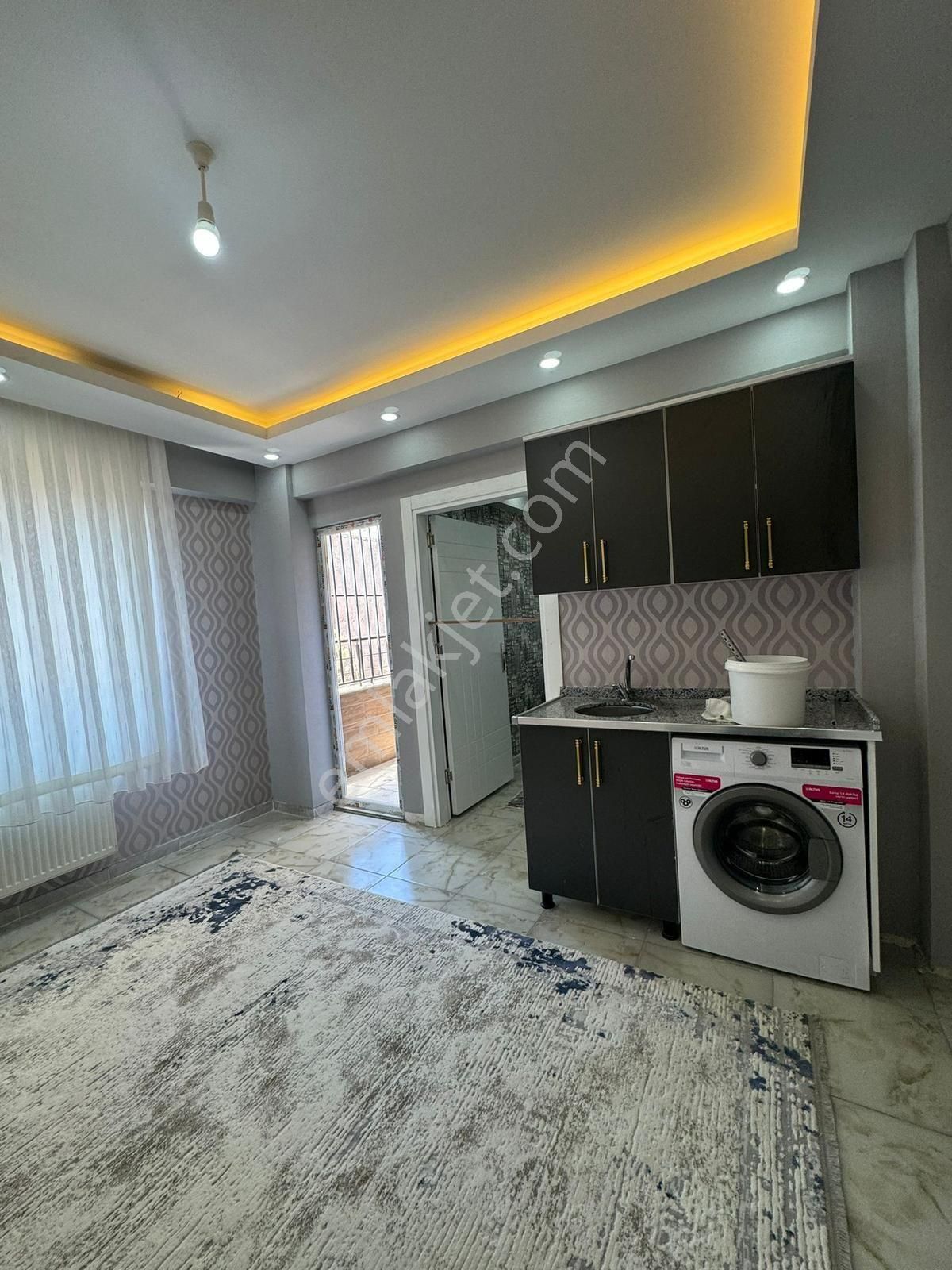 Karaköprü Seyrantepe Mahallesi Natural Park Sitesinin Hemen Arkasında Kiralık Eşyalı 2+1 Daire - Görsel 11