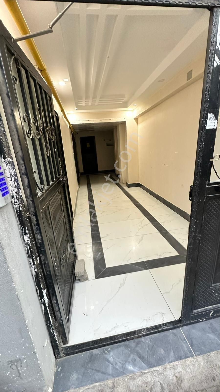 Karaköprü Seyrantepe Mahallesi Natural Park Sitesinin Hemen Arkasında Kiralık Eşyalı 2+1 Daire - Görsel 2