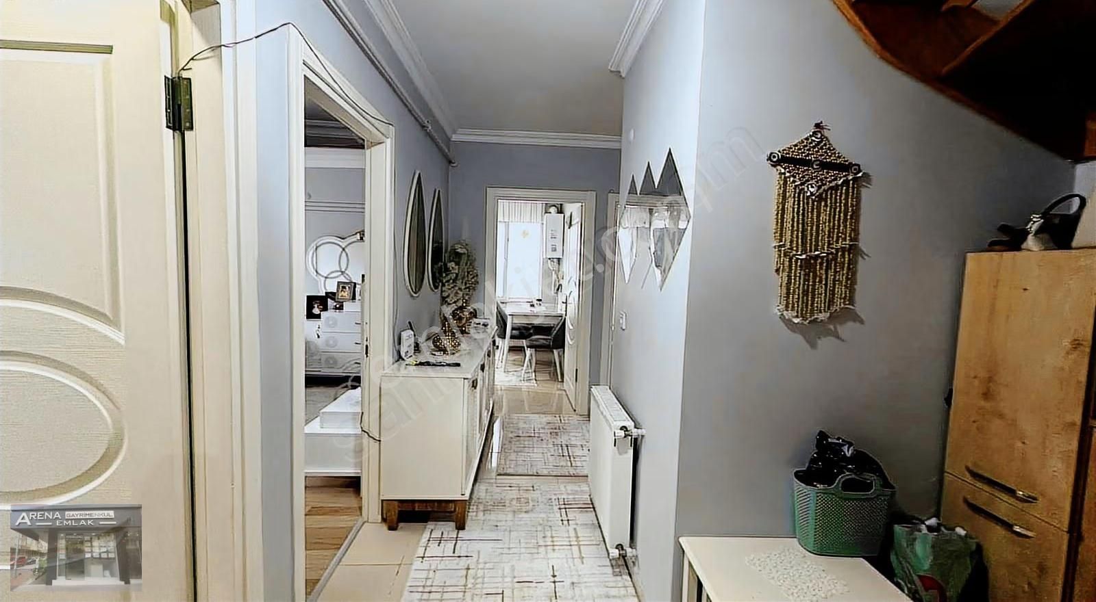 Bahçelievler Soğanlı 10 Yıllık Binada 5+2 200m2 Dublex - Görsel 8