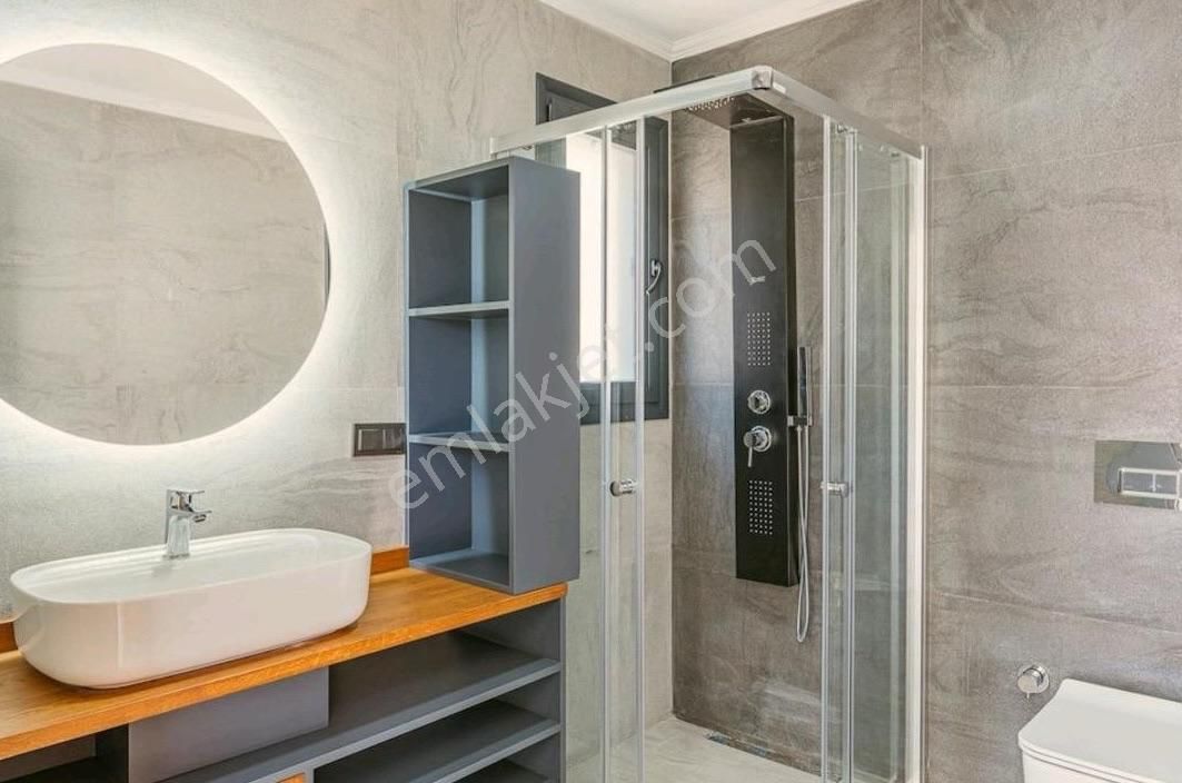 Bodrum Gümüşlük'te Havuzlu Lüks 3+1 Eşyalı Satılık Villa - Görsel 21