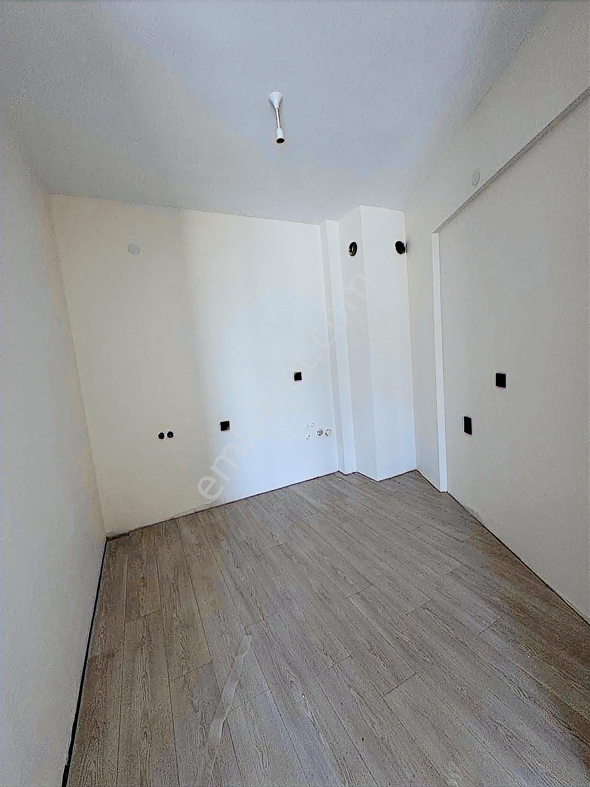 Hedef Emlaktan Üniversite İskar Fadlumda Satılık 1+1 Ön Cadde - Görsel 7