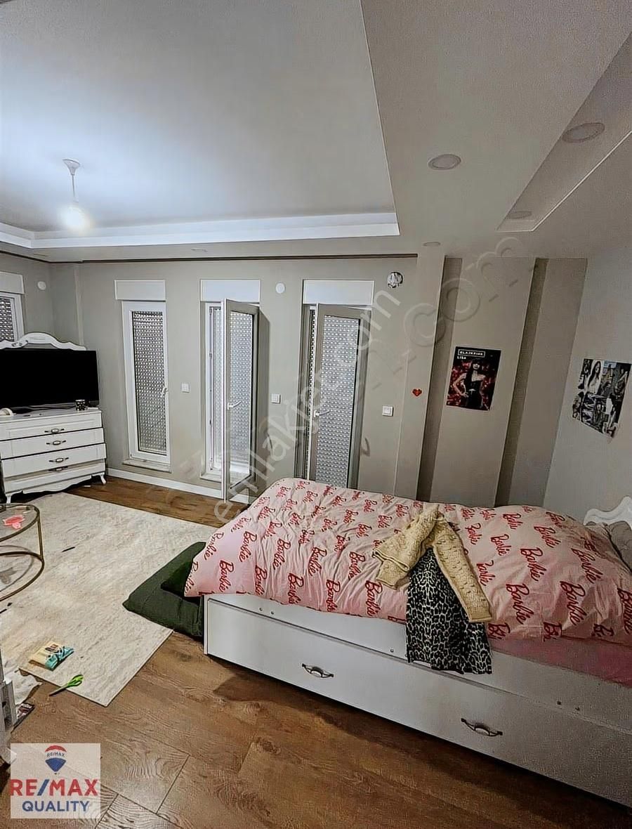 Doğayla İç İçe Müstakil Yaşam Ve Yatırım İçin 4+1 Lüks Villa - Görsel 14