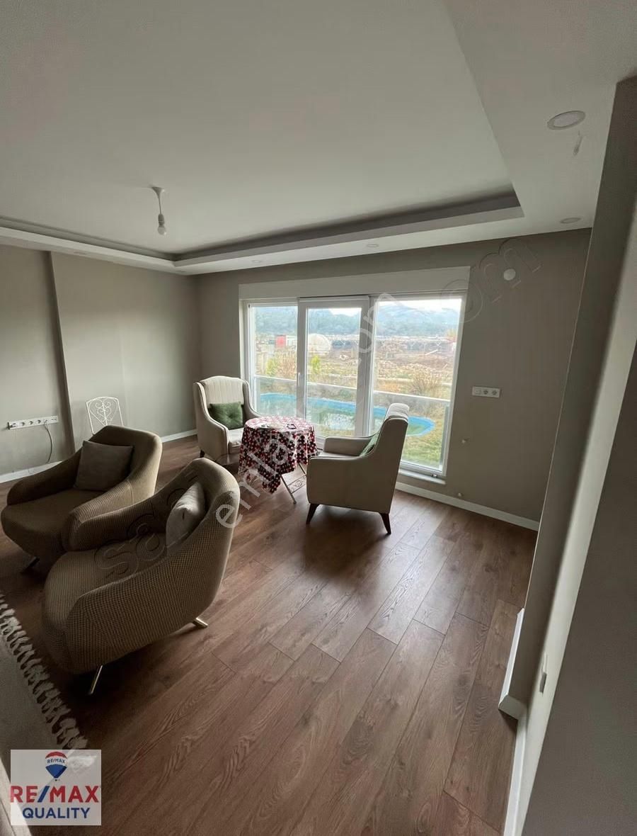 Doğayla İç İçe Müstakil Yaşam Ve Yatırım İçin 4+1 Lüks Villa - Görsel 10