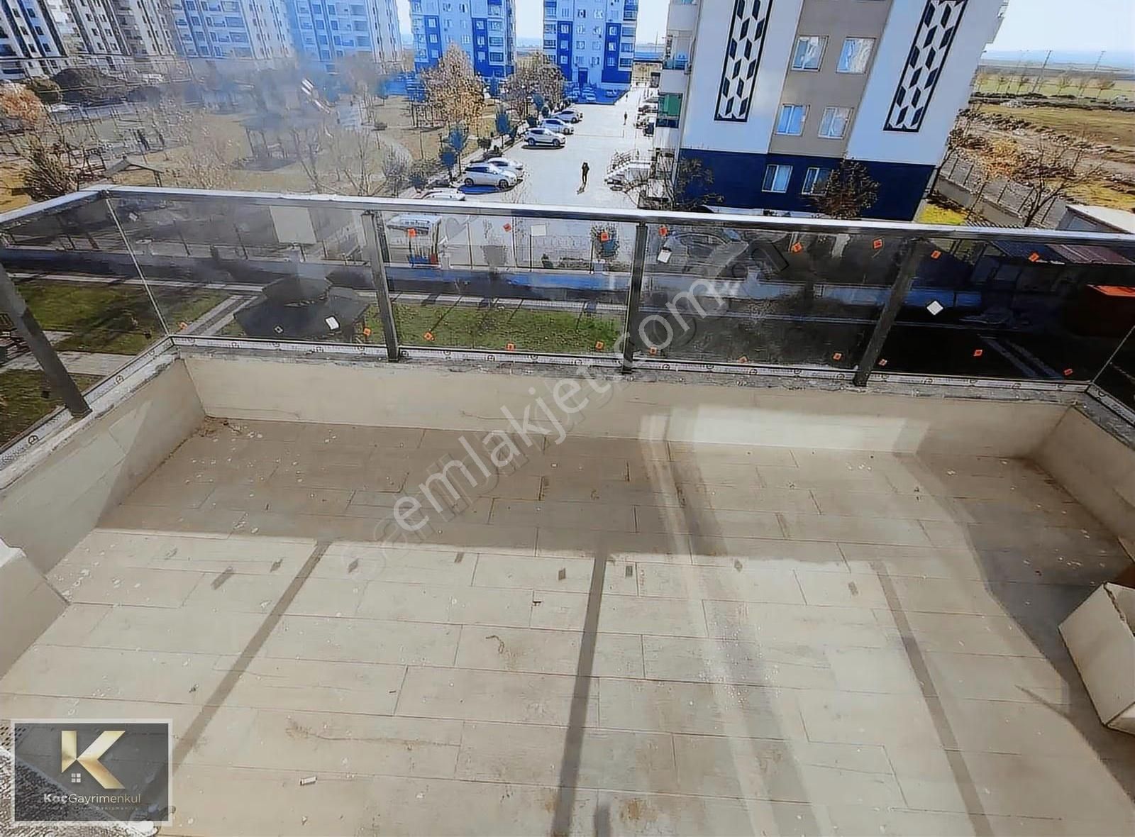 Nevroz Park Civarında Kiralık 2+1 Sıfır Lüks Daire - Görsel 31