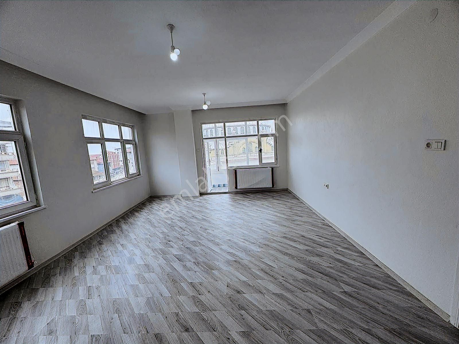 Sakarya Kocaali Merkez Mahallede 3.katta 3+1 Daire - Görsel 21