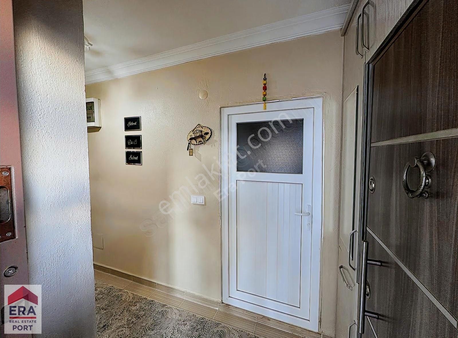 Era Port Güvencesiyle Kuva-i Mıllıye Mahallesinde Mustakil Villa - Görsel 24