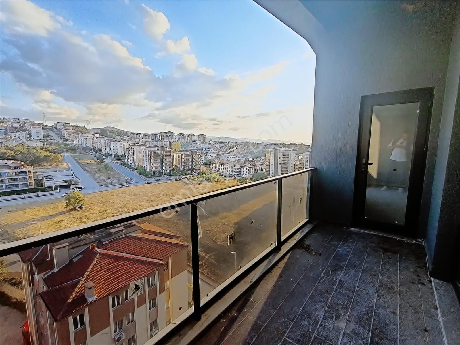 Nilüfer Kültür Mah.de Kiralık Manzaralı 3+1 Dubleks Daire - Görsel 27