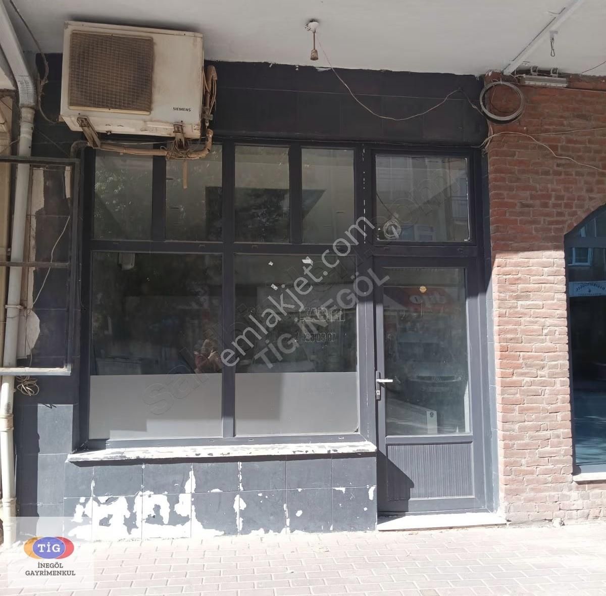 Tig'den İnegöl'de En İşlek Caddede Kiralık Dükkan