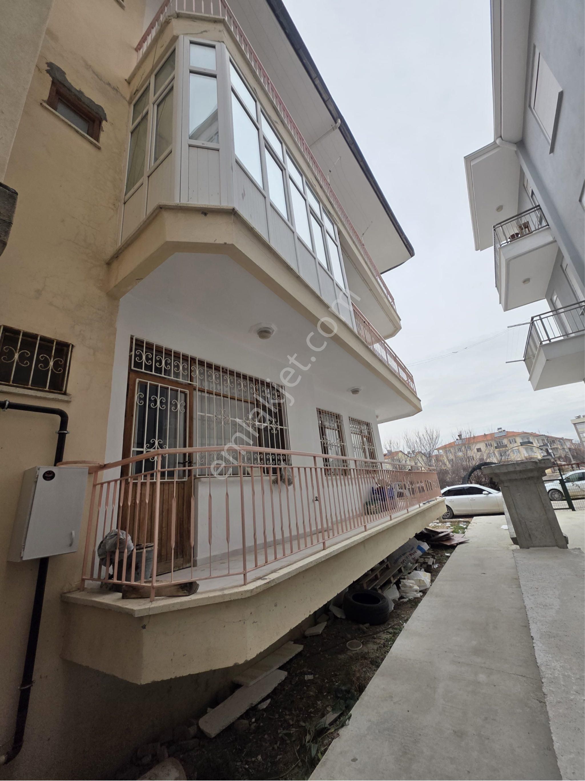 Korkuteli Aşağıpazar Mahallesinde Katta Daire Uygun Fiyat - Görsel 2