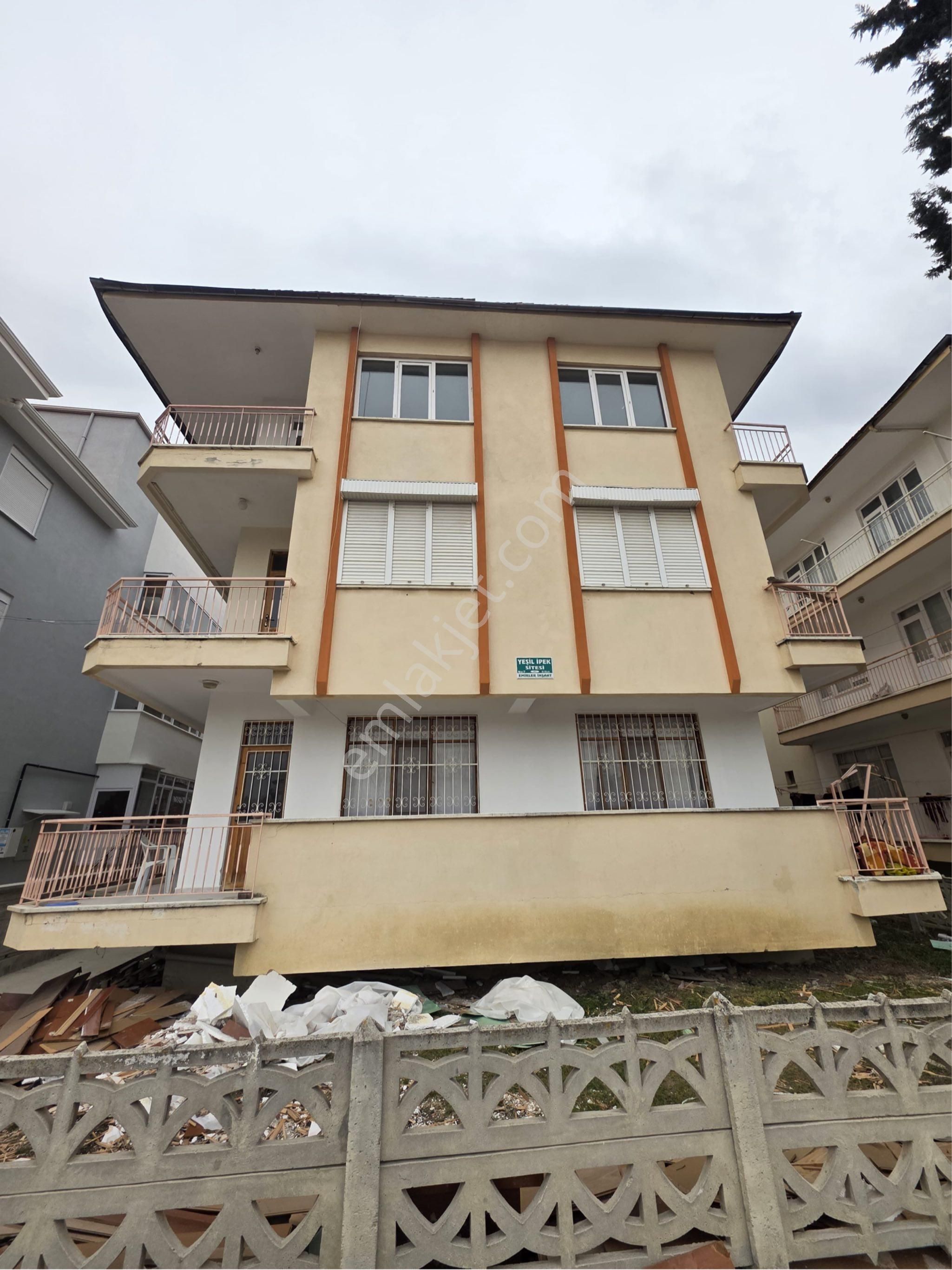 Korkuteli Aşağıpazar Mahallesinde Katta Daire Uygun Fiyat