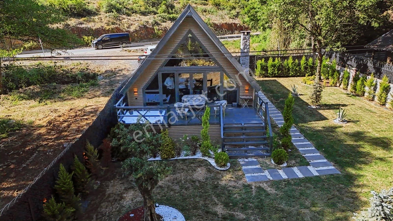 Anayol Üzeri Doğa İle İç İçe 152 M2 Lüx Yapı Resmi Kapı Numaralı - Görsel 9