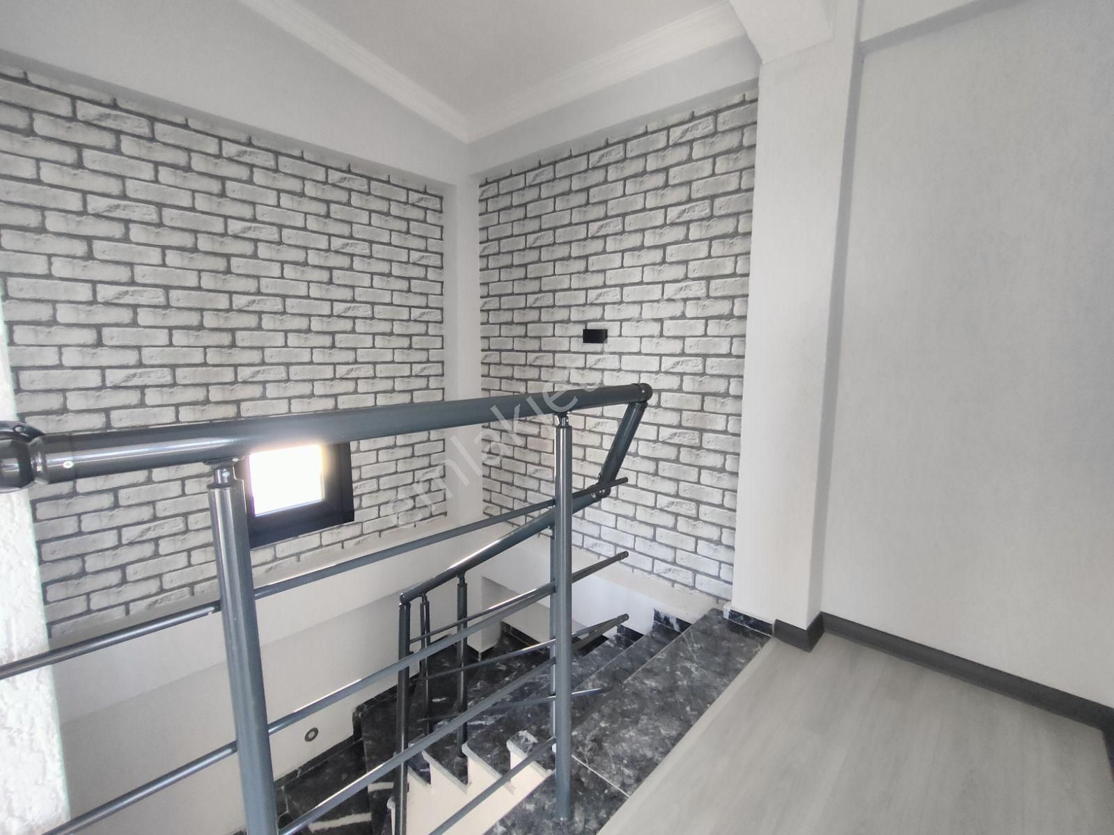 Kartallar'dan Yeniçiftlik Merkezde Kaliteli Ve Ferah Lüks Villa. - Görsel 26