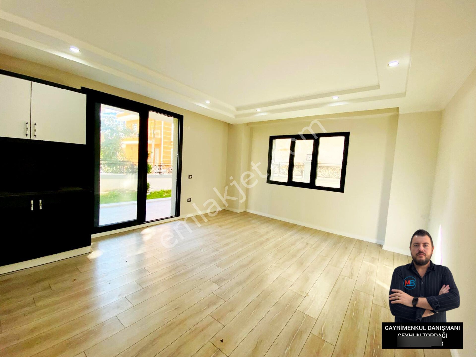 Didim'de Satılık 1+1 Sıfır Giriş Kat Bahçeli Denize 5 Dk Mesafede - Görsel 9