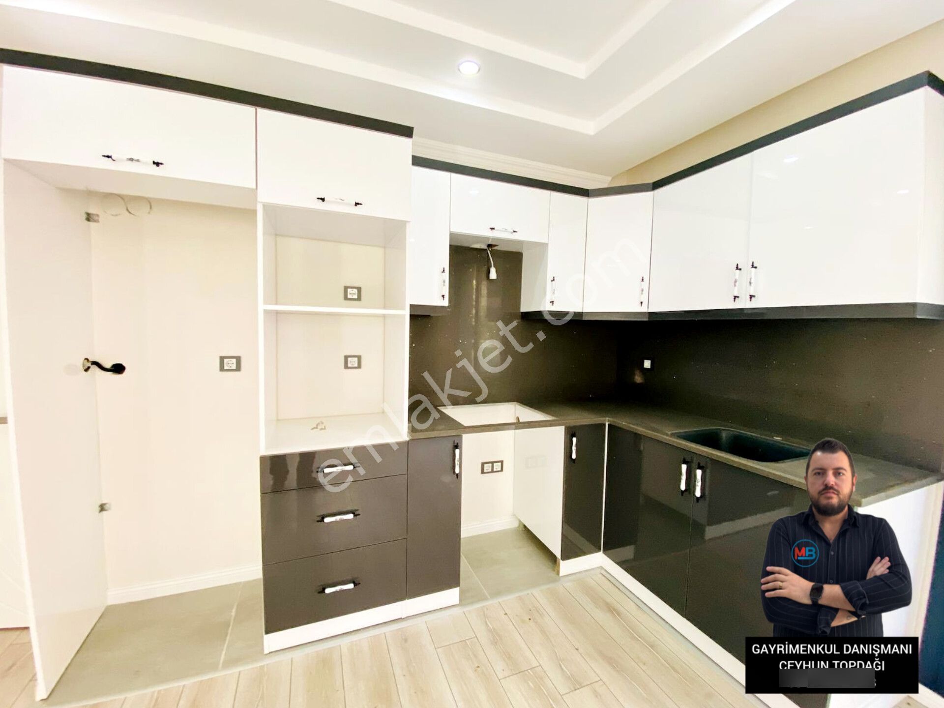 Didim'de Satılık 1+1 Sıfır Giriş Kat Bahçeli Denize 5 Dk Mesafede - Görsel 22