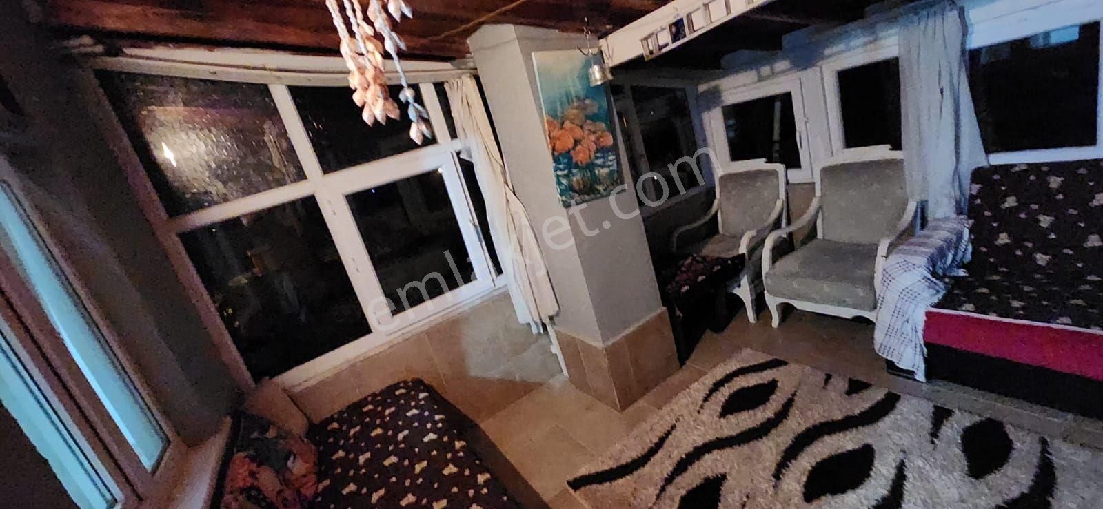 Tekirdağ Marmara Ereğli Sultan Köyde 160 Metre Arsanın İçinde Üç Katlı Geniş Bir Ev Satılık Tır - Görsel 21