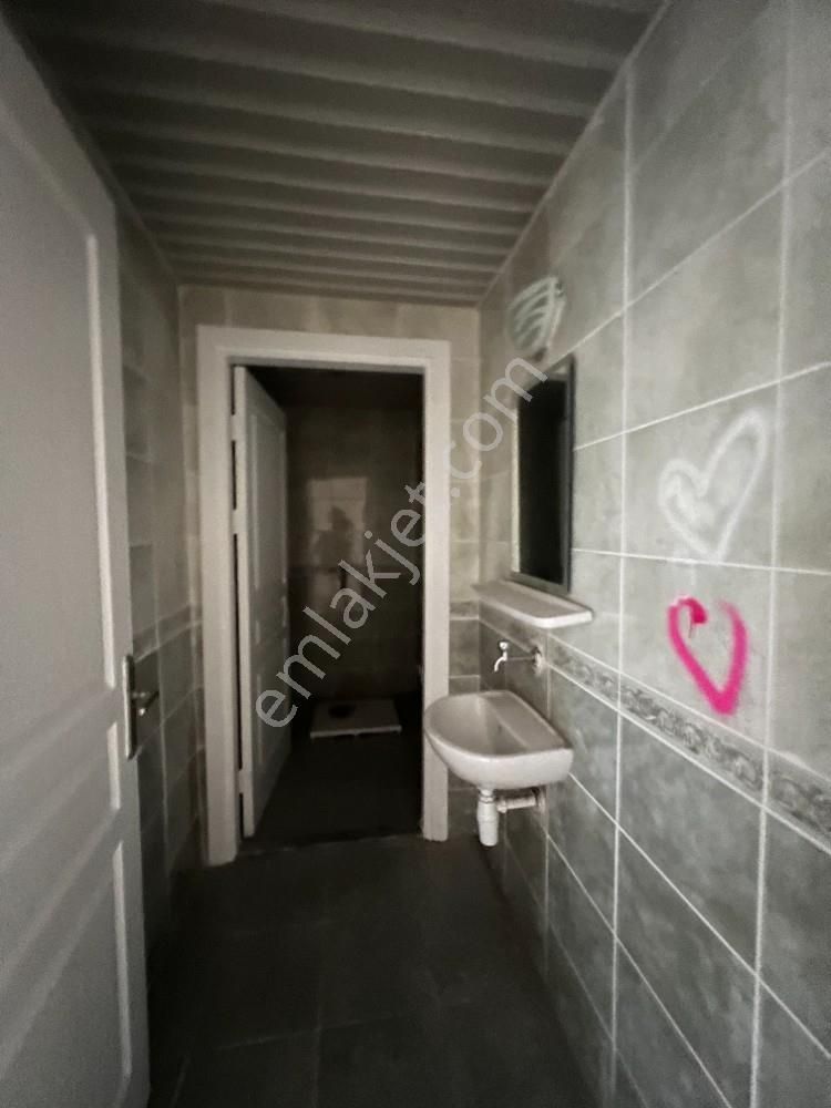 Küçükçekmece Halkalı Toki Akasya Sitesi 3+1 Satılık Daire - Görsel 12