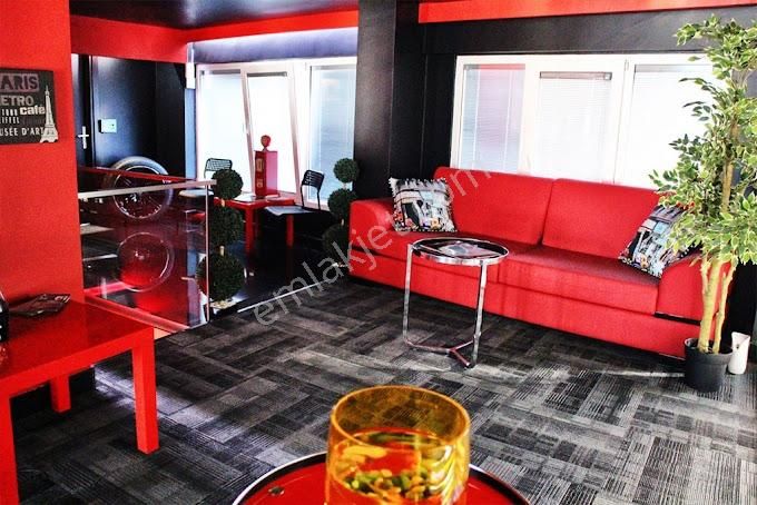 Acıbadem Caddesinde Araç Girişli Yüksek Tavanlı Geniş Cepheli - Görsel 12