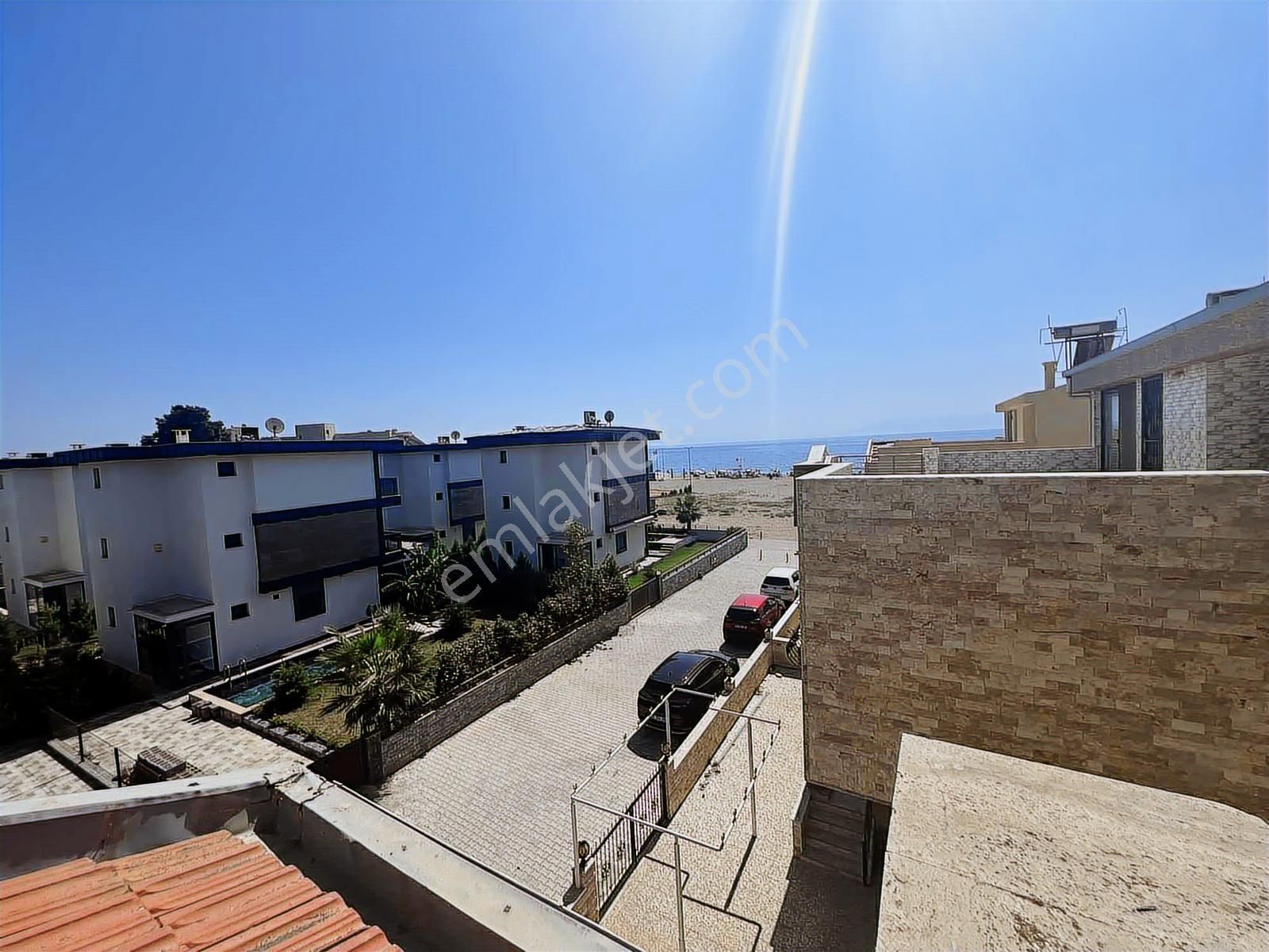 Gümüldür Sahilde Alman Mimarisi Geniş Ferah Villa - Görsel 26