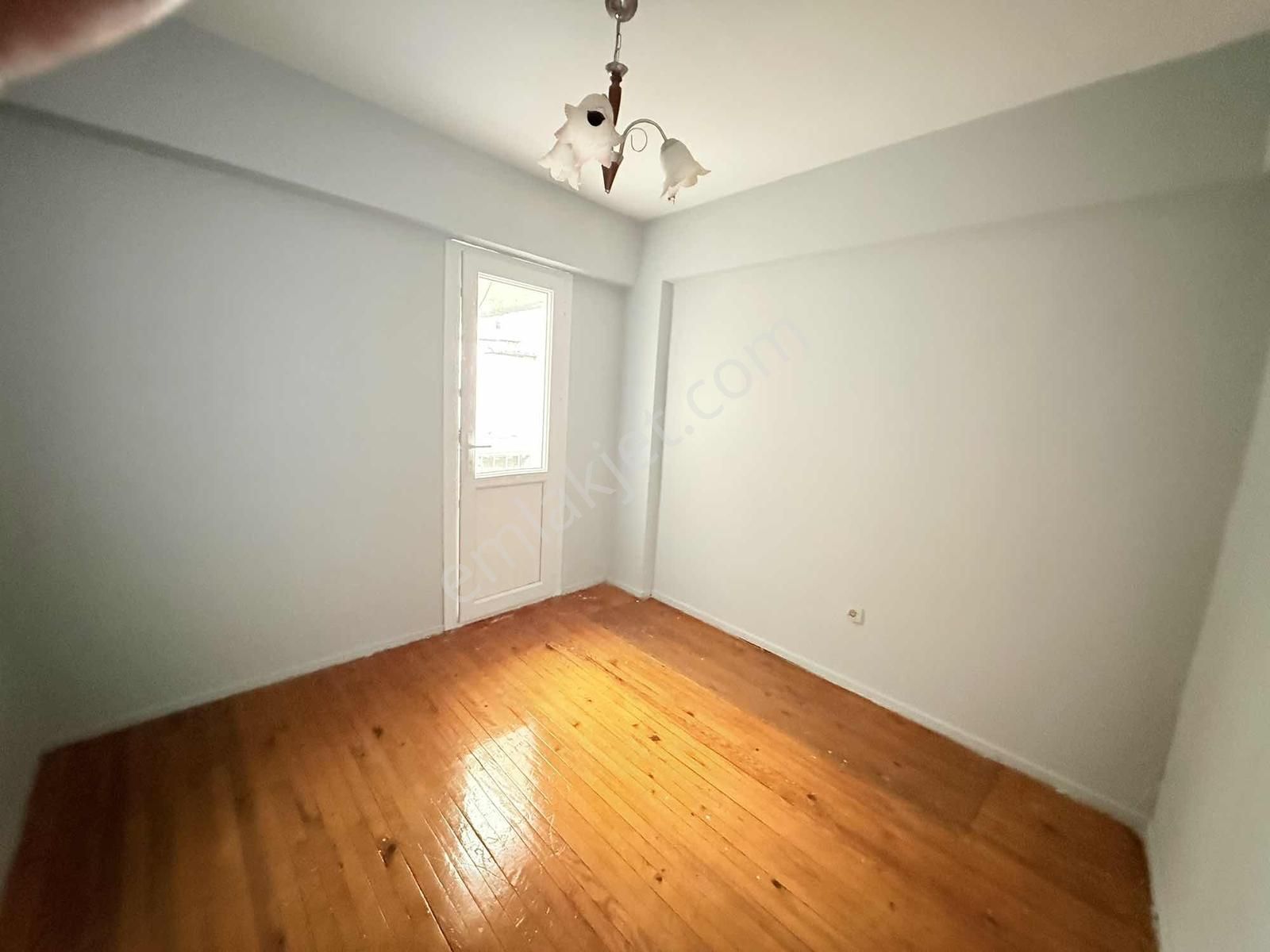 Üçyol Metro Yakını 3+1 115 M2 Köşe Deniz Gören Daire - Görsel 12