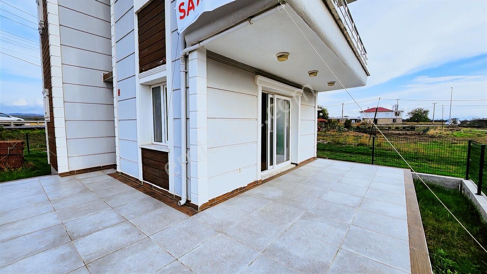 Era Angel'dan Altınova'da Geniş Bahçeli 2+1 Satılık Villa - Görsel 8