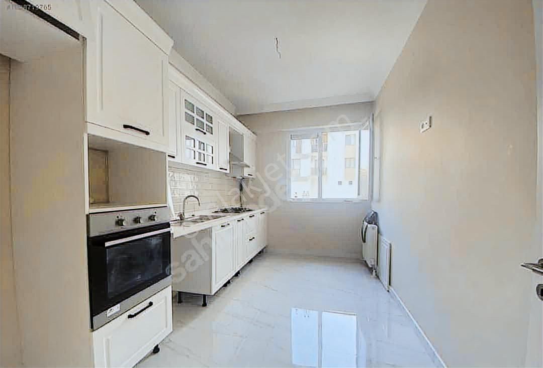 Tuzla'nın En Keyifli Bölgesinde 120 M2 Site İçinde 3+1