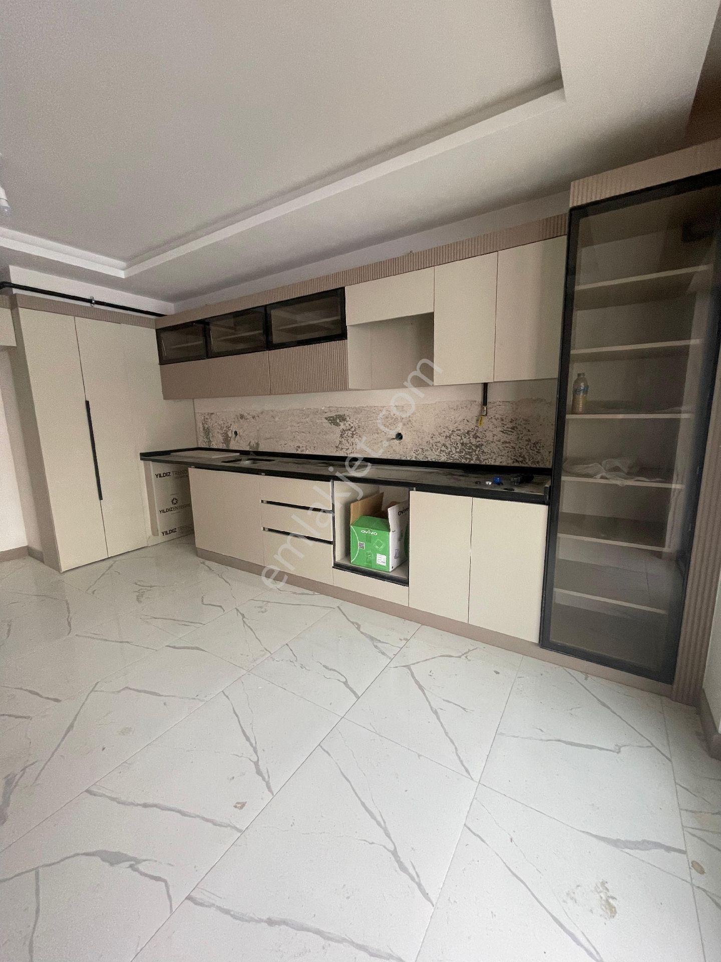 Muhteşem Konumda Satılık 3+1 Lüx Arakat Sıfır Daire - Görsel 14