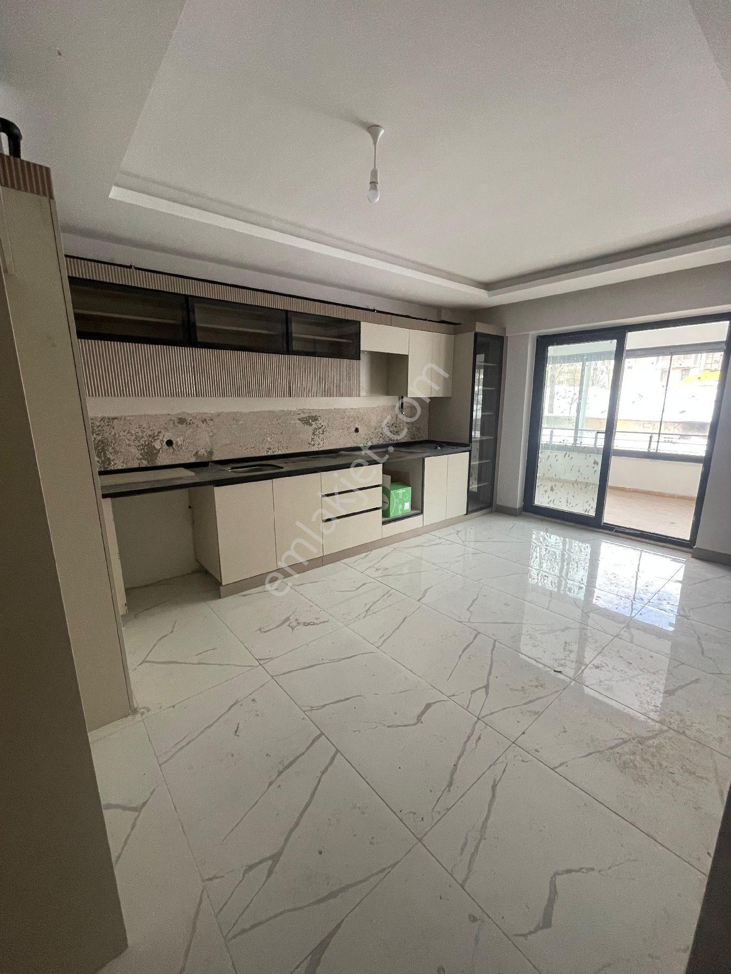 Muhteşem Konumda Satılık 3+1 Lüx Arakat Sıfır Daire