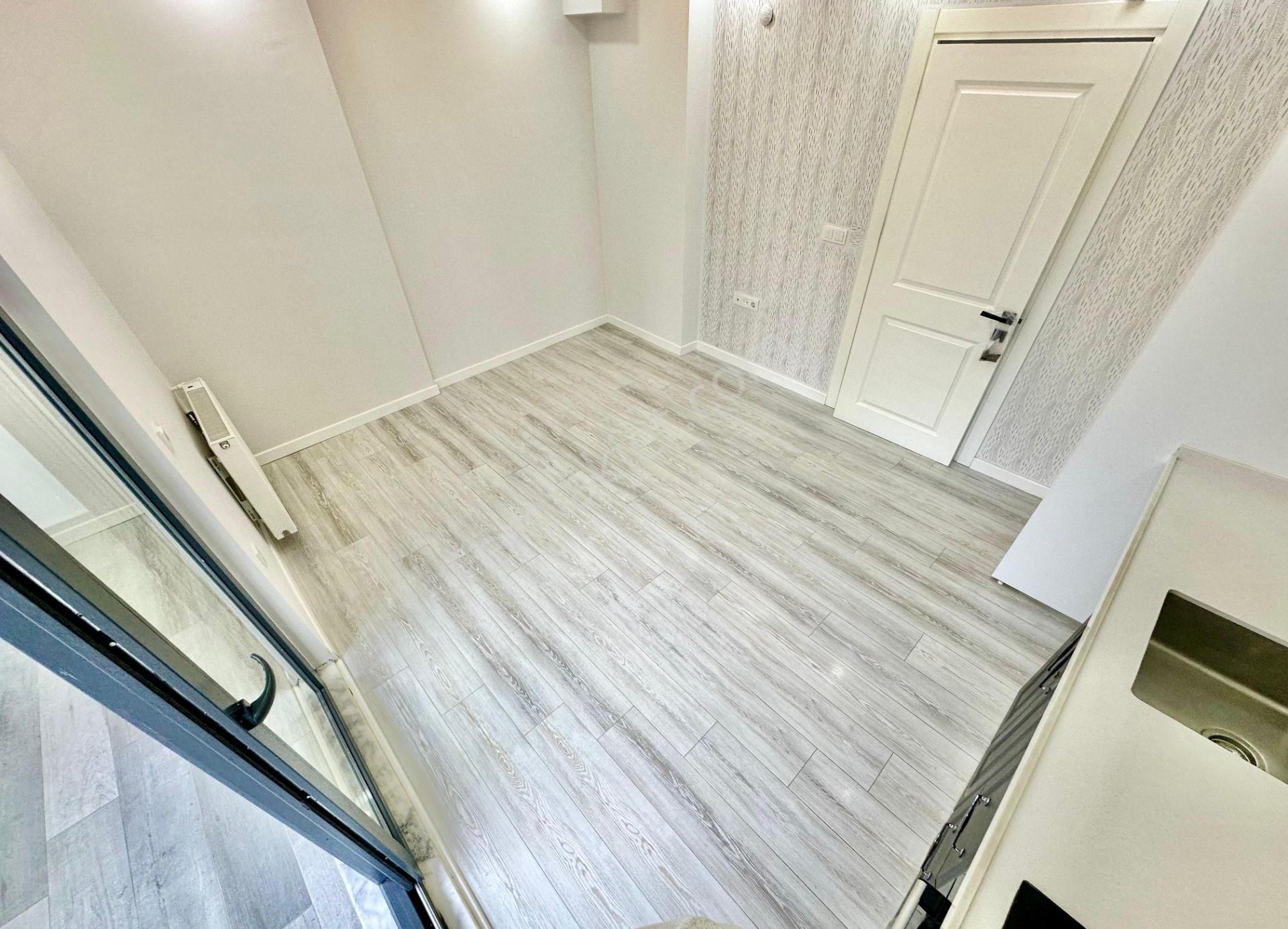 ꧁ay Emlaktan꧂akçay'da Devasaa Balkonlu Ön Cephe Kapalı Otoparklı Müstakil Tadında Satılık 2+1 Daire - Görsel 15