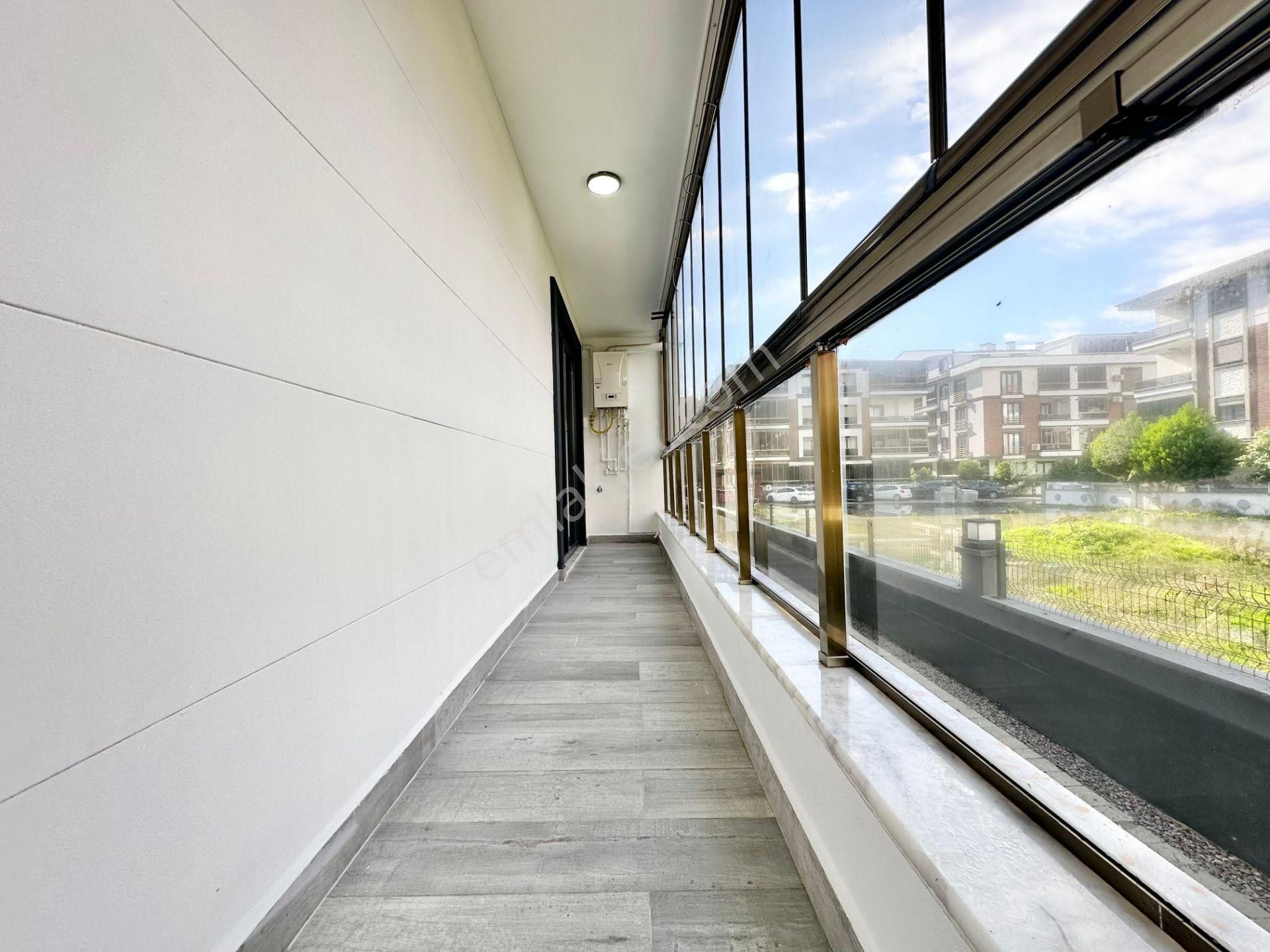 ꧁ay Emlaktan꧂akçay'da Devasaa Balkonlu Ön Cephe Kapalı Otoparklı Müstakil Tadında Satılık 2+1 Daire - Görsel 12