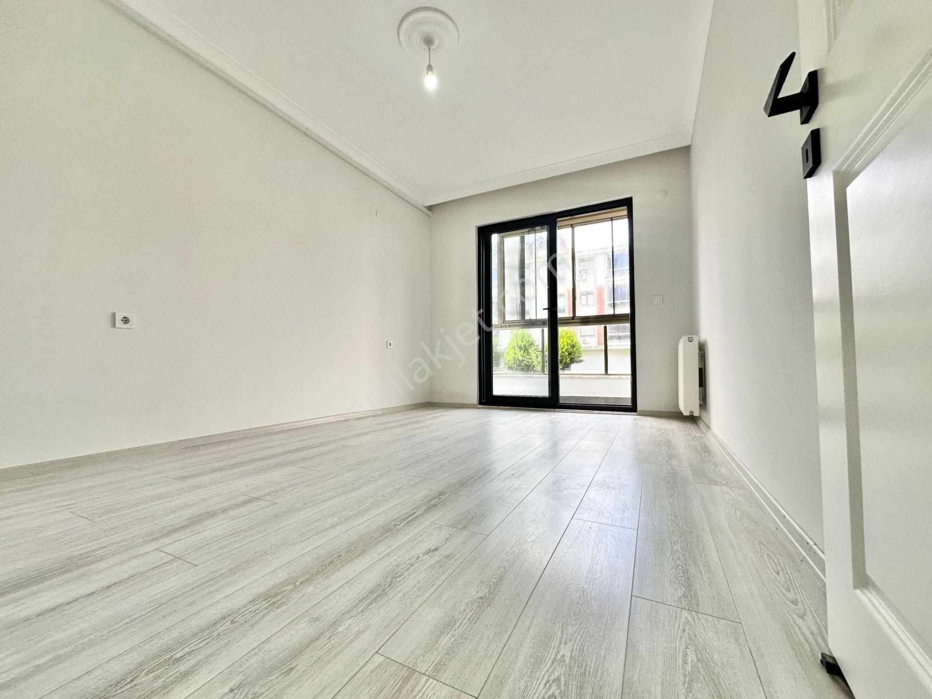 ꧁ay Emlaktan꧂akçay'da Devasaa Balkonlu Ön Cephe Kapalı Otoparklı Müstakil Tadında Satılık 2+1 Daire - Görsel 16