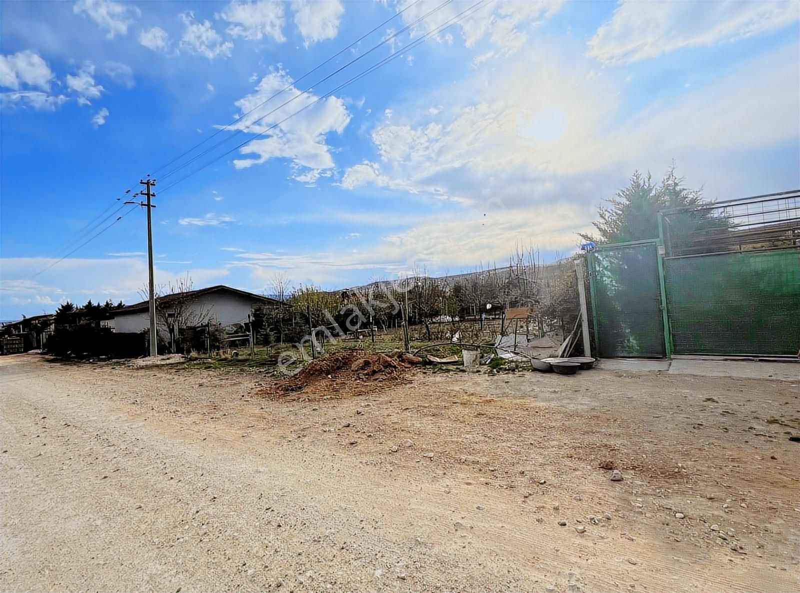 Murat Türkmen'den Ayaş_tekke'de Tapulu Ana_yola_yakın 500m2_arsa