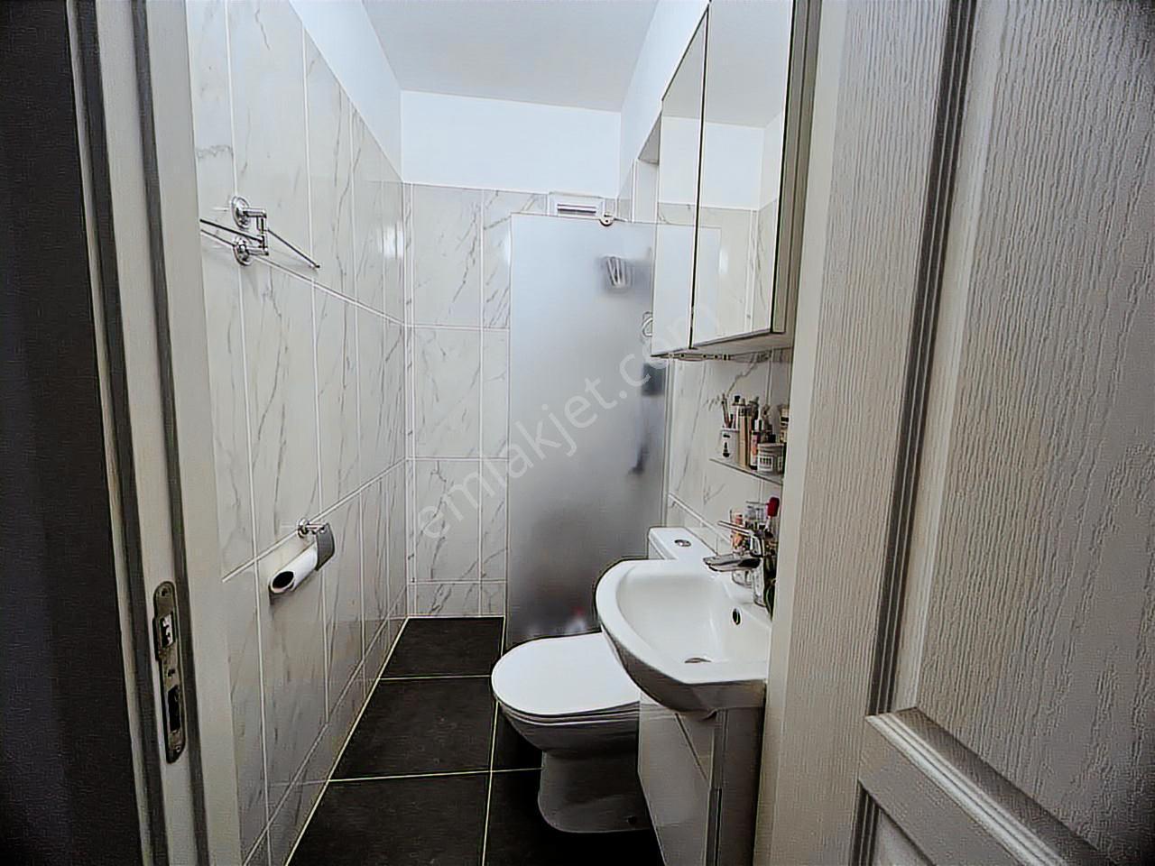 Turgutreis Ana Cadde Üzerinde 3+1 Komple Yenilenmiş Daire - Görsel 6