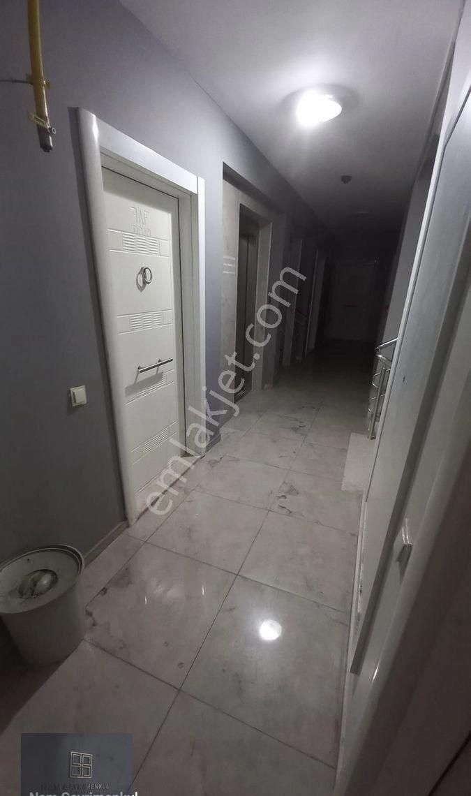 Üniversite Cad Yakın Sitesi İçi Havuzlu Eşyalı 1+1 Kiralık Daire - Görsel 5