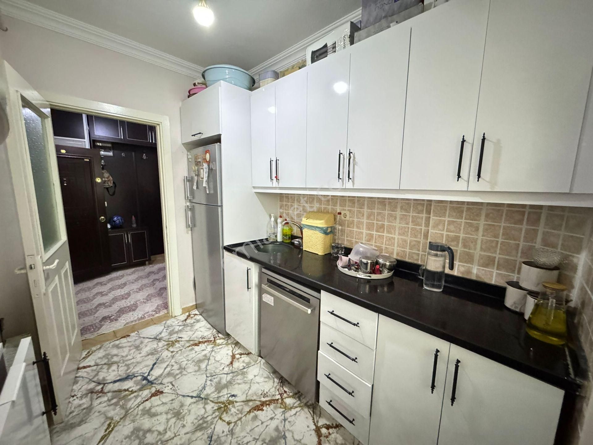 Üçkuyular 3.etap Fg Tokide Acil Satıllık Bakımlı 2+1 Yüksek Giriş - Görsel 2