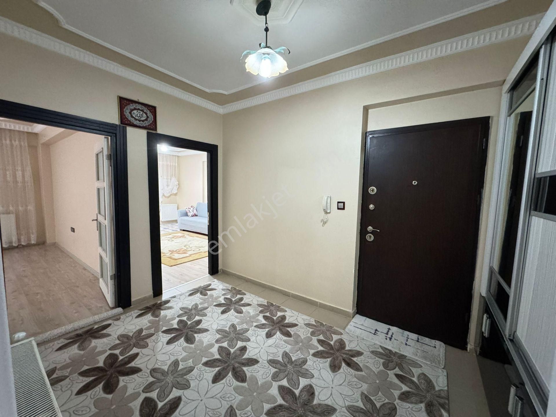 Üçkuyular Girişinde Accill Satılık 3+1 Bakımlı Temiz Geniş Daire - Görsel 9