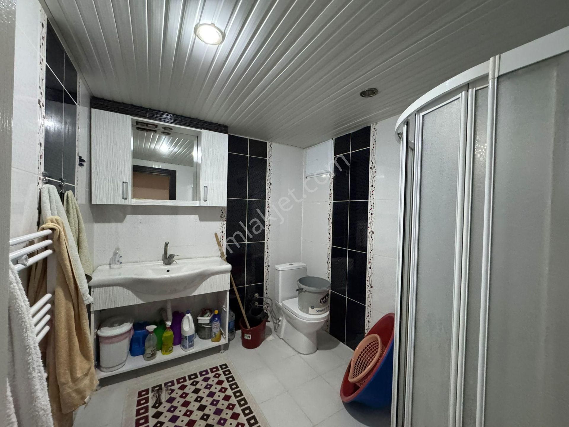 Üçkuyular Girişinde Accill Satılık 3+1 Bakımlı Temiz Geniş Daire - Görsel 10