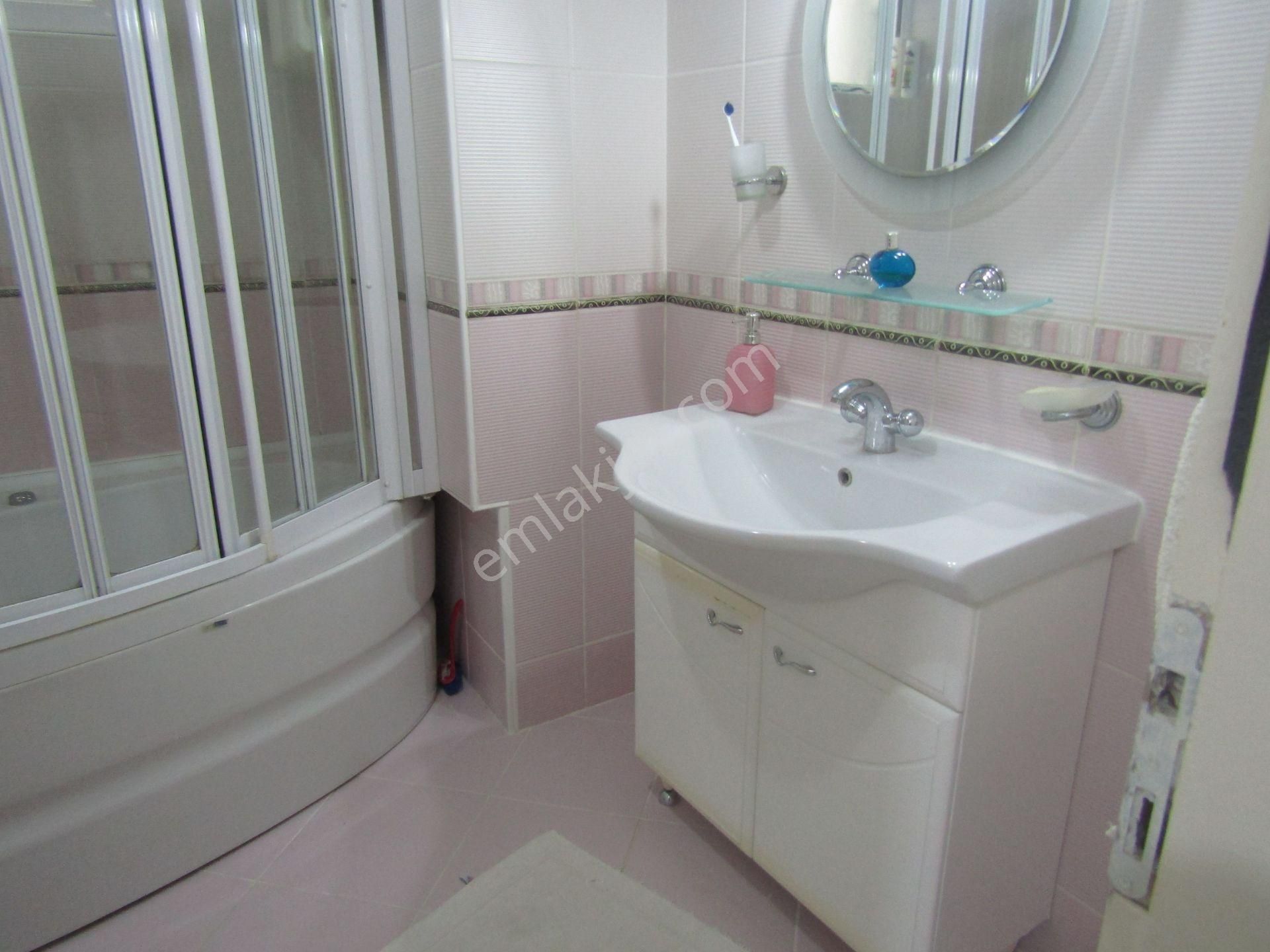 Setbaşı 3+1 130m2 3.arakat Bakımlı Eşyalı Kiralık Daire 20.000tl - Görsel 12