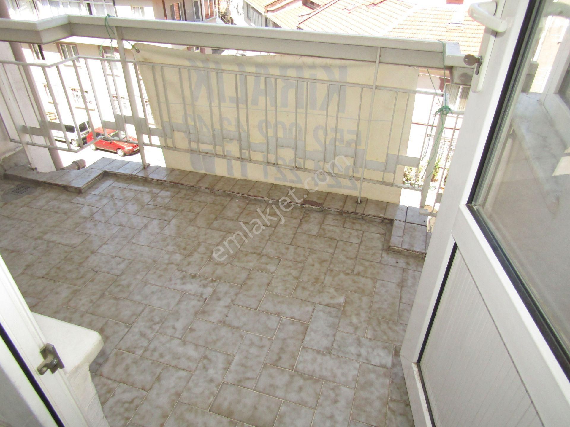 Setbaşı 3+1 130m2 3.arakat Bakımlı Eşyalı Kiralık Daire 20.000tl - Görsel 26