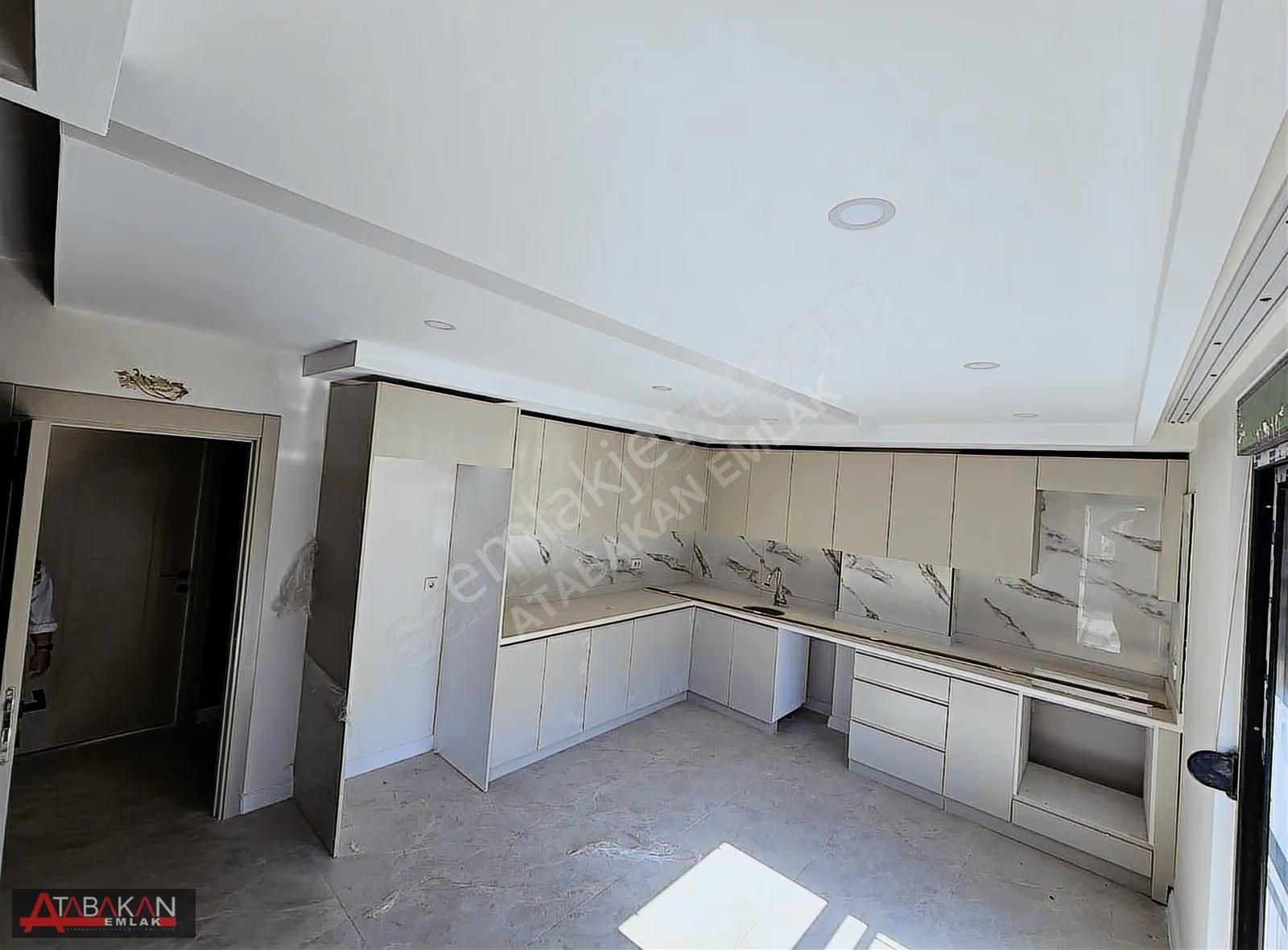 Geniş Kullanışlı 3+1 Daire - Görsel 35